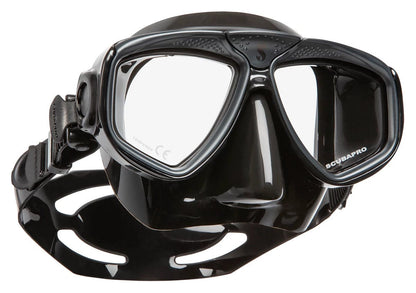 Black ScubaPro diving mask