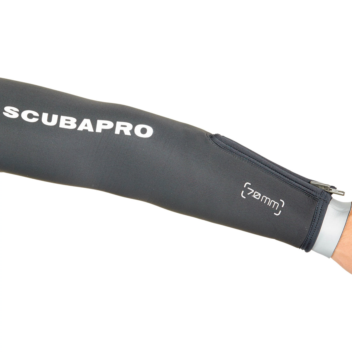 Scubapro 7mm Steamer wetsuit sleeve detail