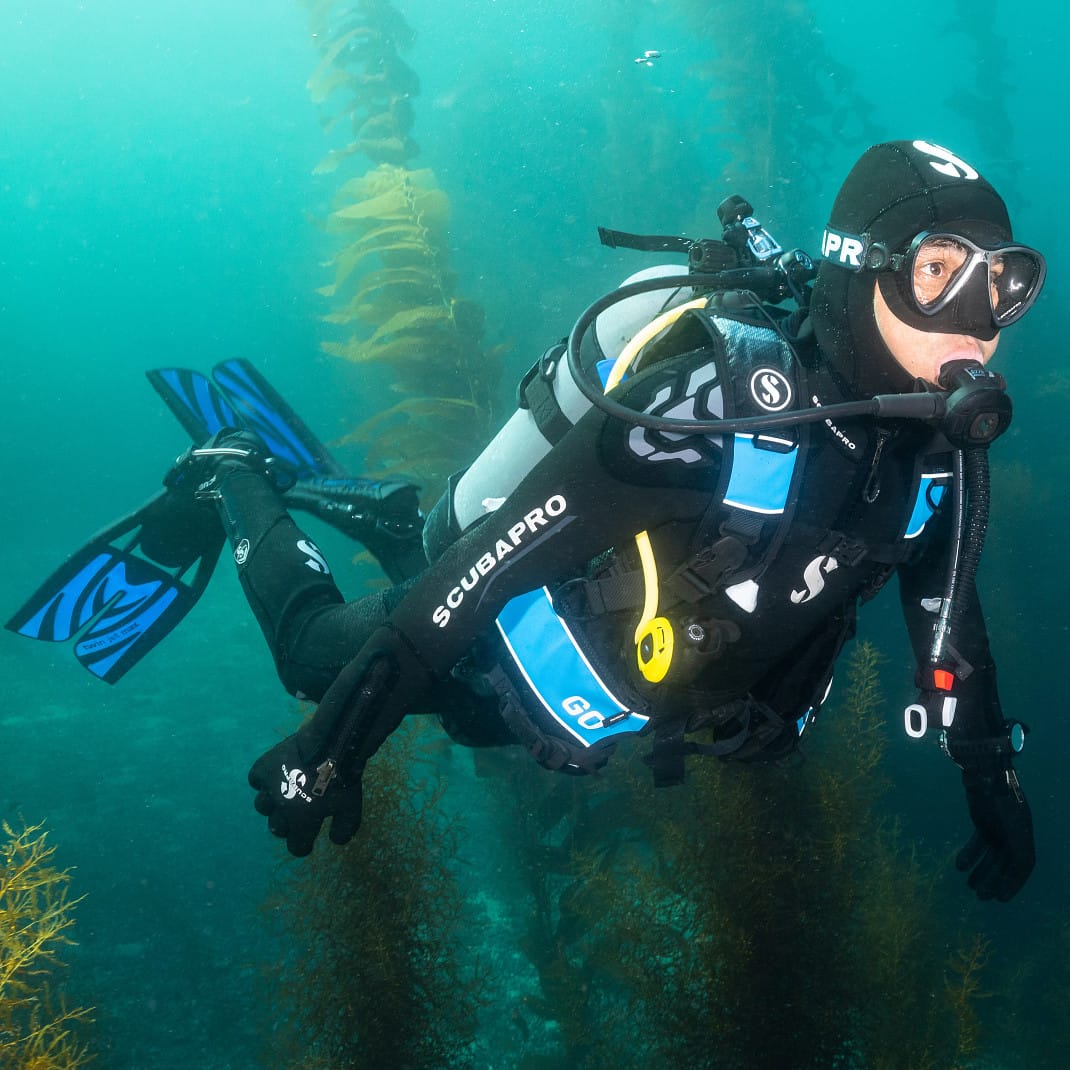 Scuba diver in Catalina, CA, SP_Durand_20220119_Go